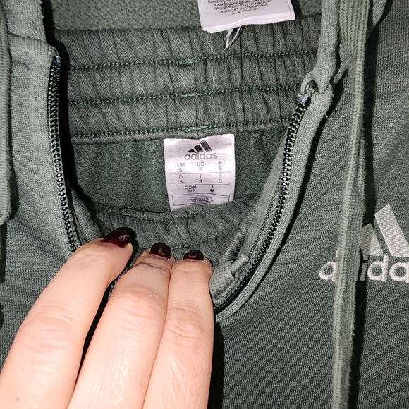 Adidas Green Tracksuit with White Stripes - Picture 3 of 10